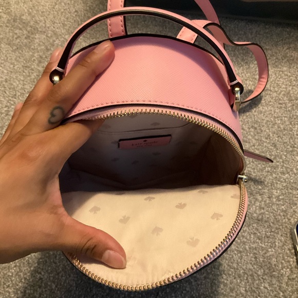 Kate spade mini backpack - Picture 2 of 2
